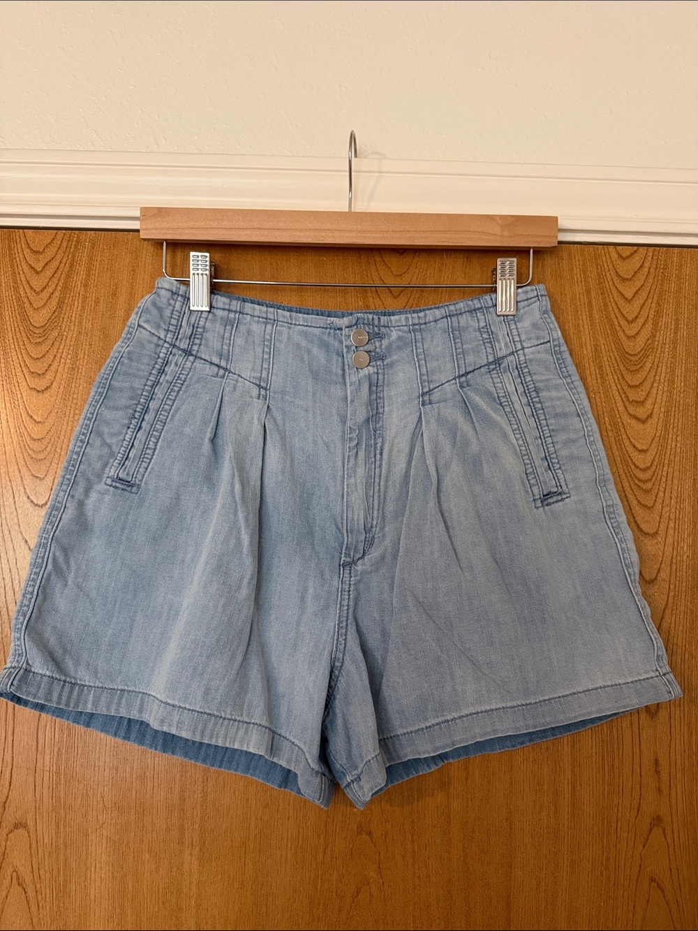 Joe’s Jeans The Penelope Shorts